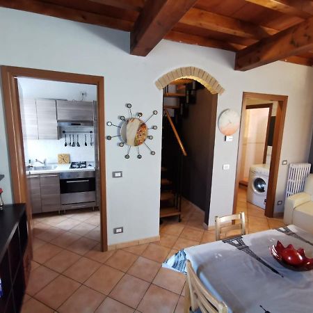 Apartment In The City Center With Self Check-In Parma Exterior photo