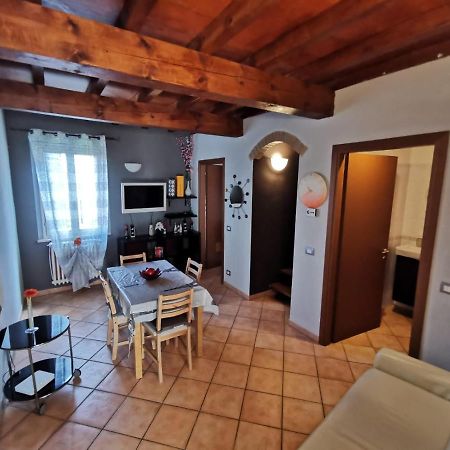 Apartment In The City Center With Self Check-In Parma Exterior photo